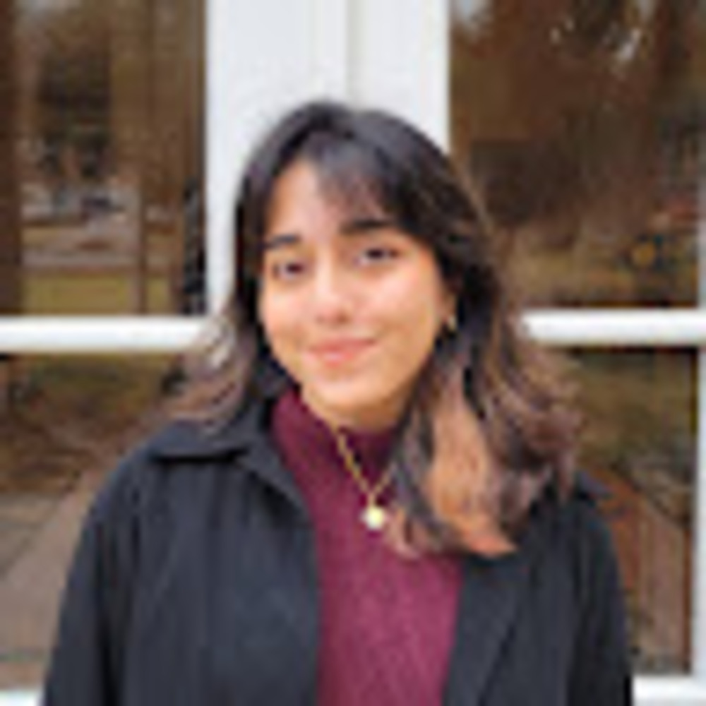 Meet your Posher, Anika a